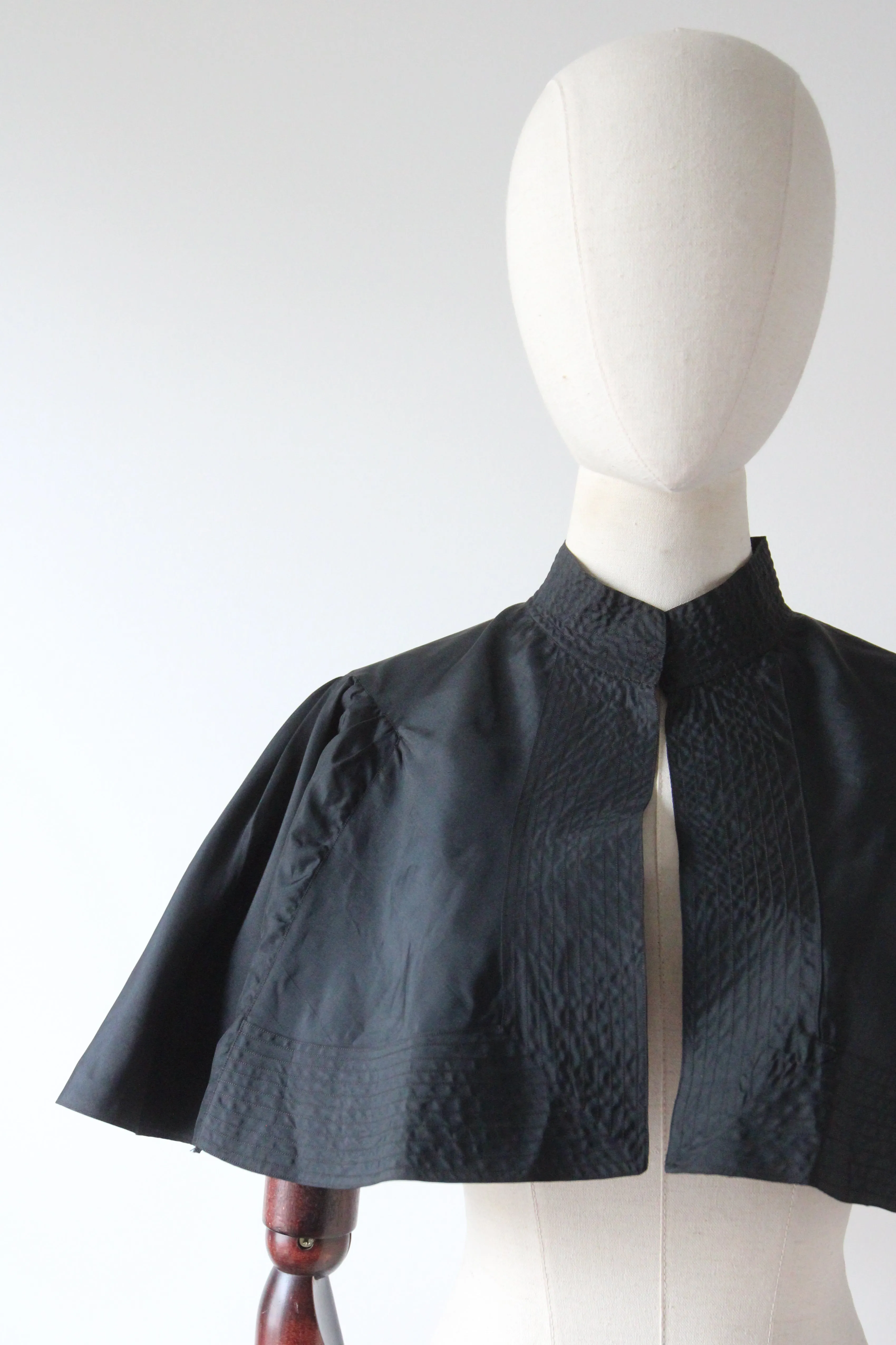 "Fluttered Capelet" Vintage 1930's Black Fluttered Shoulder Cape