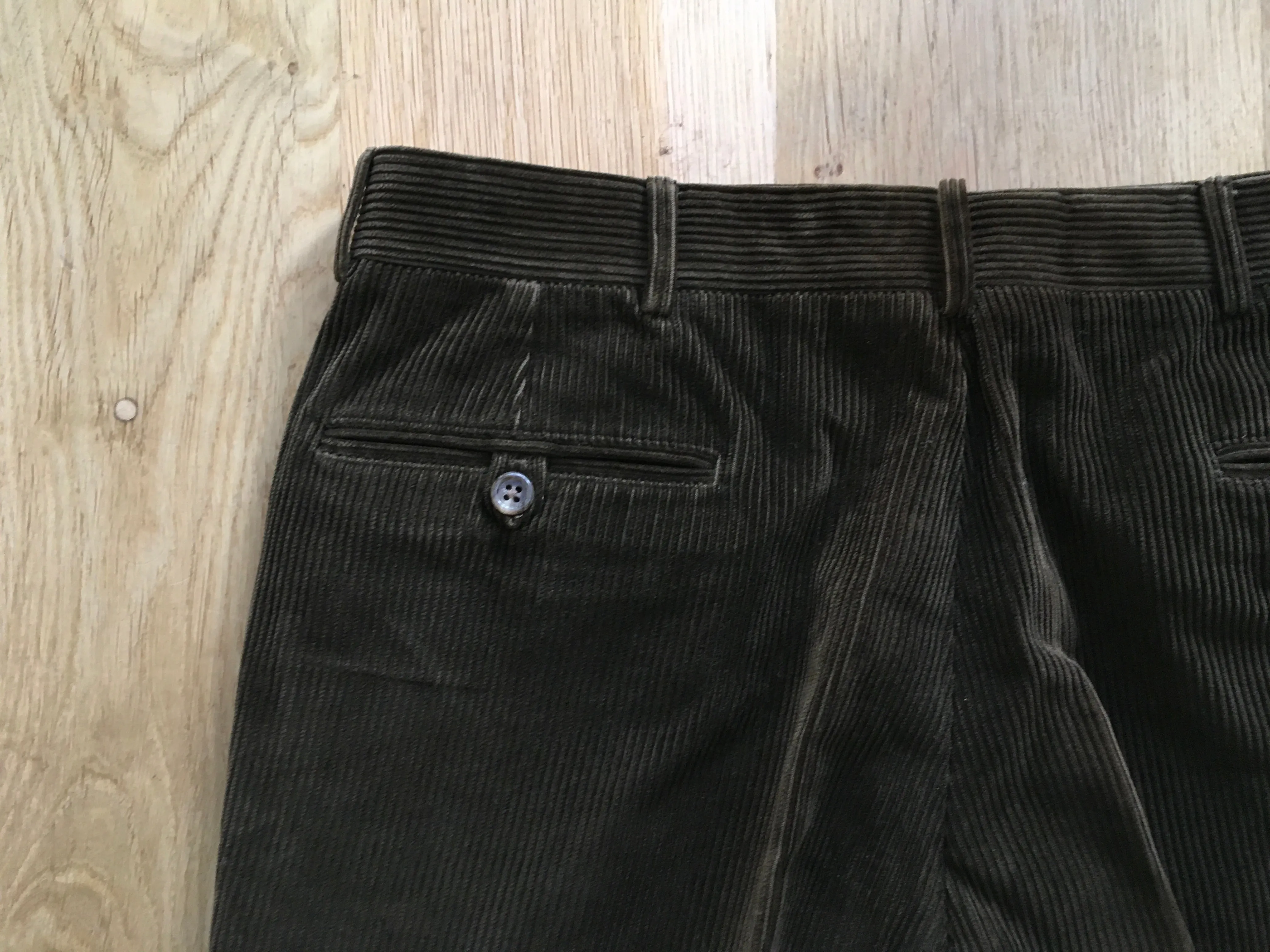 Ralph Lauren Polo CORDUROY TROUSERS - Trousers Pants Size 34R Men