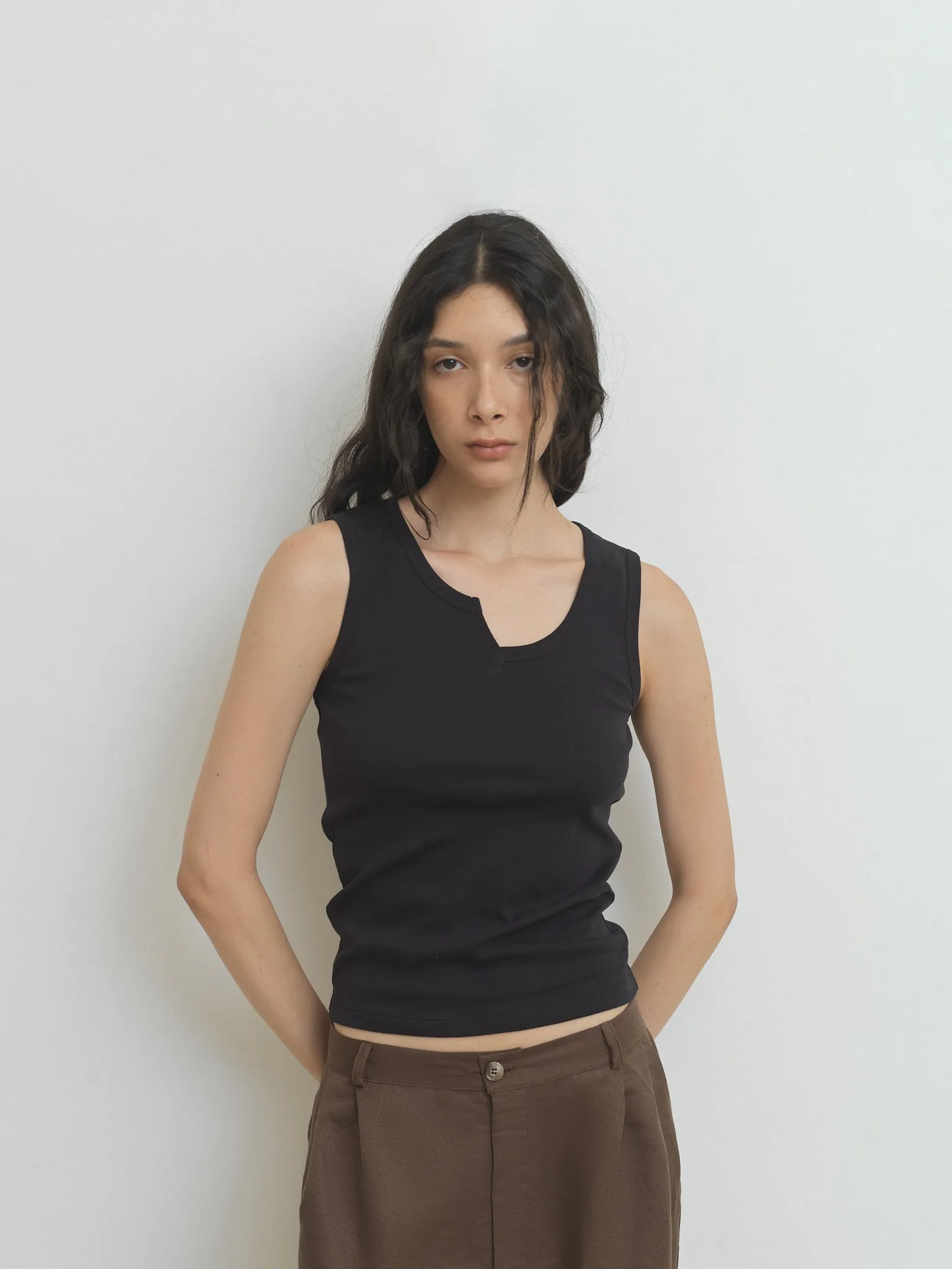 Signe - June Asymmetrical Tanktop: Black